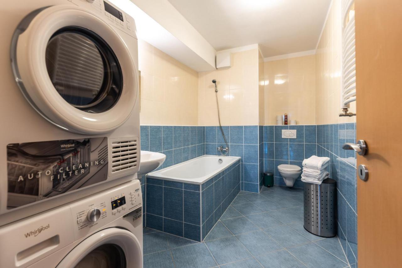 Apartman V Aleji Bratislava Eksteriør bilde